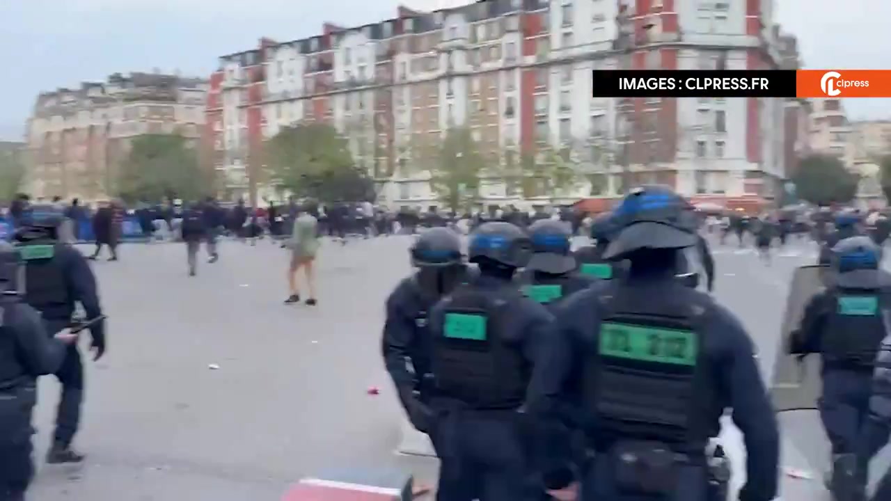 巴黎球迷与多特球迷赛后爆发冲突，防暴警察介入